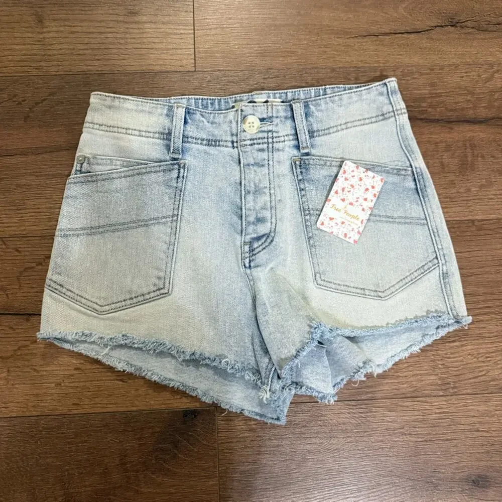 WE THE FREE PEOPLE CRVY Santa‎ Cruz Jean shorts